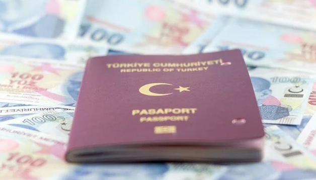 Karar Resmi Gazete'de yayımlandı: Yeni kimlik, pasaport, ehliyet fiyatları belli oldu