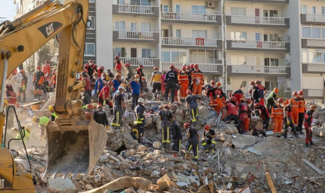 İzmir'de Afetzedelere, toplam 69 milyon TL nakdi yardım yapıldı