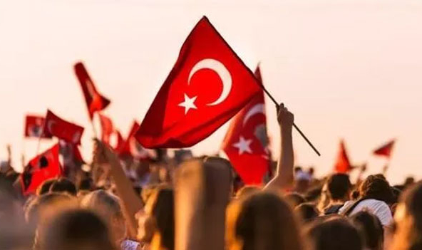 İzmir'in iş dünyası, Cumhuriyeti kutladı