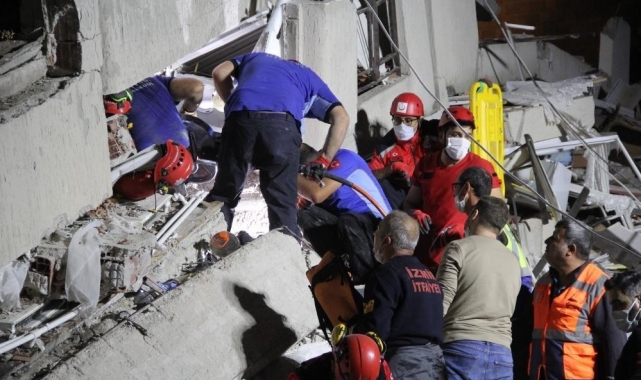 İzmir Depreminde 30 kişinin hayatını kaybettiği binada, 2003 ve 2005 depremlerinden sonra önlem alınmamış