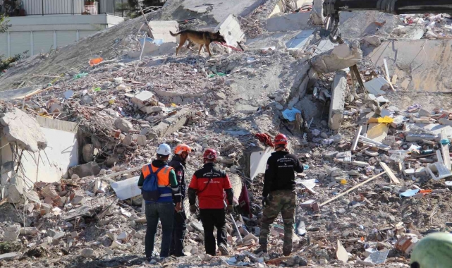 Depremde 11 kişinin öldüğü apartmanın müteahhidi: Benim inşaatlarım yıkılmaz