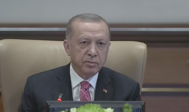 Cumhurbaşkanı Erdoğan bilim kurulu toplantısı ardından açıklamalarda bulunuyor