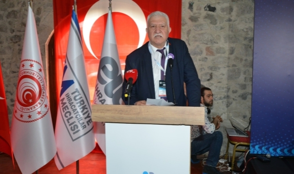Ege Maden İhracatçıları Birliği Genel Kurulu'nda seçimin kazananı İbrahim Alimoğlu oldu