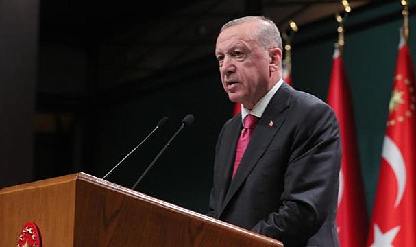 Cumhurbaşkanı Erdoğan Suriye'nin kuzeyine harekat sinyali verdi