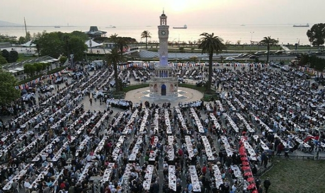 Ramazan'ın sonuna doğru İzmir'de 20 bin kişilik iftar