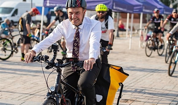 3 Haziran Dünya Bisiklet Günü nedeniyle düzenlenen etkinlikte toplu sürüş