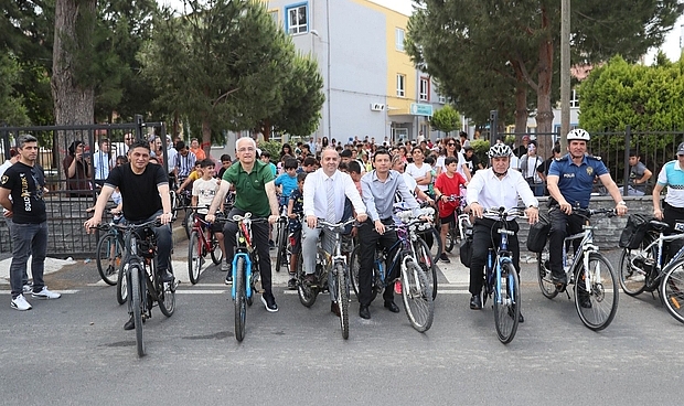 Aliağa'da Dünya Bisiklet Günü etkinlikle kutlandı