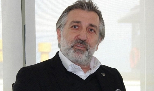 Göztepe'de 8 yıldır görev yapan Talat Papatya kulüpten ayrıldı