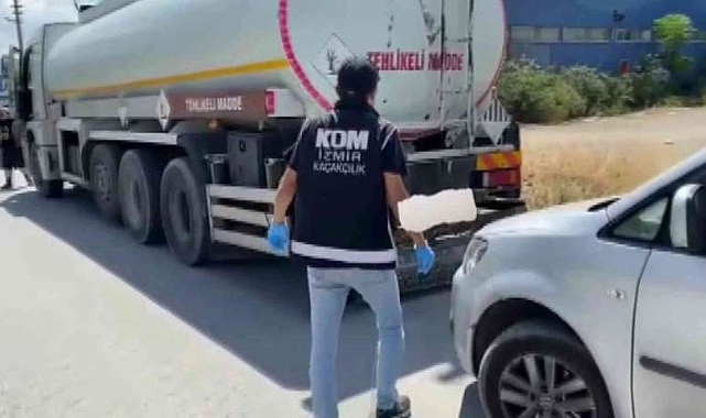 İzmir polisinden akaryakıt kaçakçılarına operasyon
