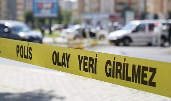 İzmir'de bir kadın tabancayla vurularak yaralandı