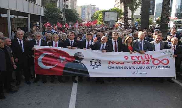 İzmir'de 9 Eylül coşkusu başladı