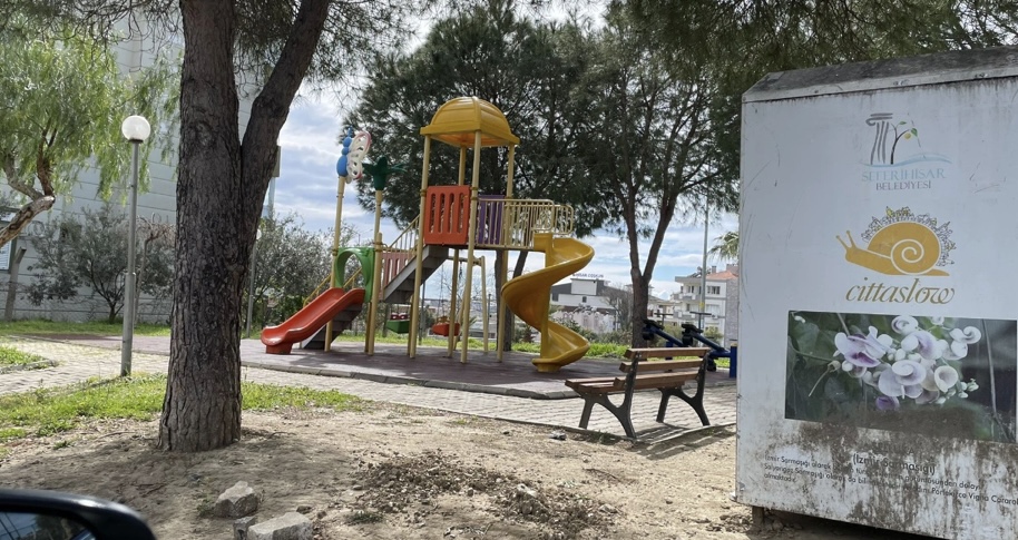 Bir dönem CHP’nin sembol belediyelerinden biriydi: Çocuk parkını sattı