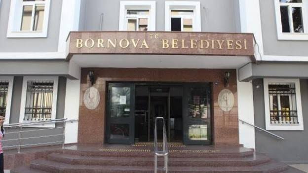 Bornova Belediyesi'nde ilçe yöneticilerine kıyım İduğ kongrenin intikamını aldı