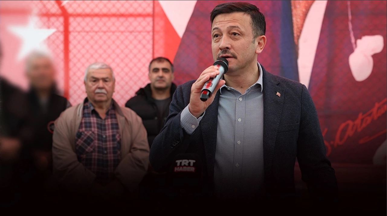 AK Partili Dağ’dan çarpıcı açıklamalar: İzmirliler 'hizmete ihtiyaç var' diyor!