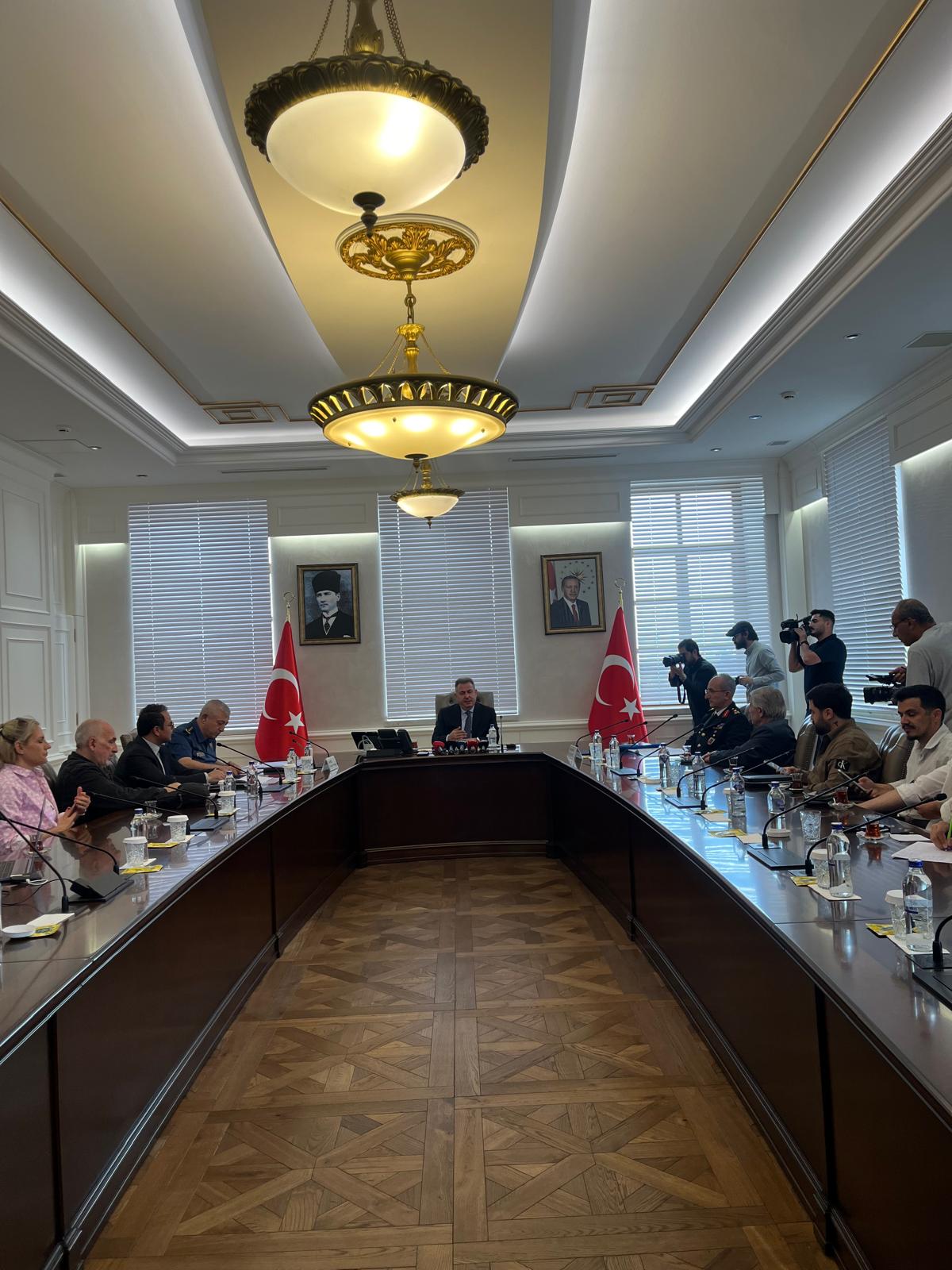 Vali Süleyman Elban güvenlik ve asayiş konulu basın toplantısı gerçekleştirdi