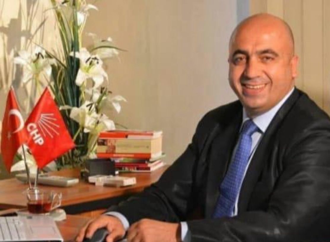 CHP'de 'aday' tepkisi: Eski YDK üyesi partiden istifa etti!